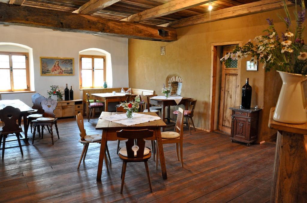 Weingut Koegl Acomodação com café da manhã Ratsch an der Weinstraße Exterior foto